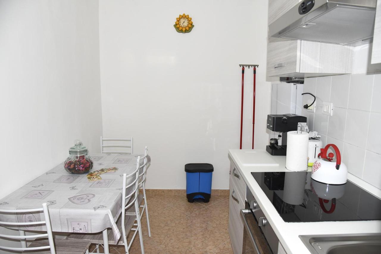Ferienwohnung Katiuscia'S Little Corner La Spezia Exterior foto